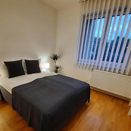 Apartment Prague-2 Rooms Free Parking エクステリア 写真
