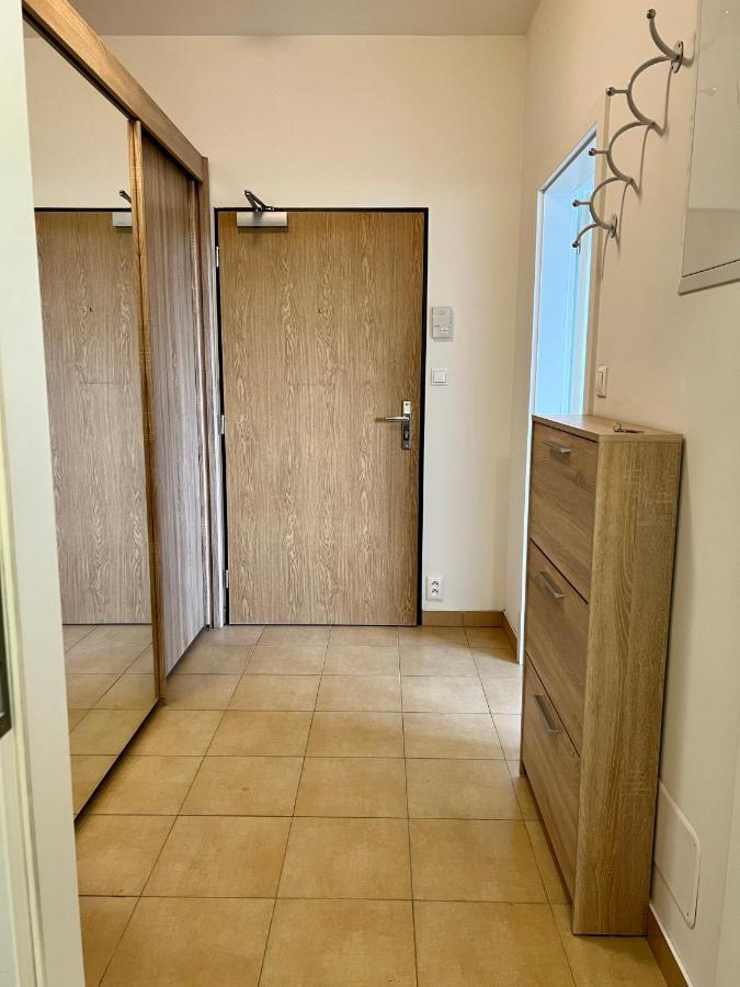 Apartment Prague-2 Rooms Free Parking エクステリア 写真